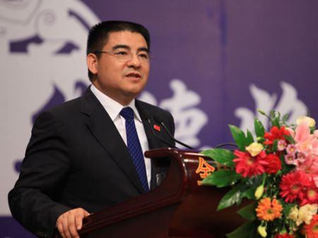 陈光标 江苏黄埔再生资源利用有限公司董事长，有“中国首善”之称。