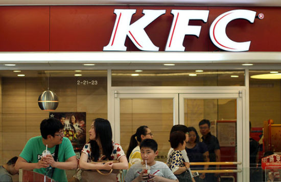 肯德基、必胜客所属的百胜集团同样发声明称：中国百胜高度重视关于上海福喜食品有限公司的相关媒体报道。