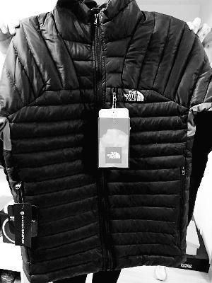 夏先生收到的A5V6款