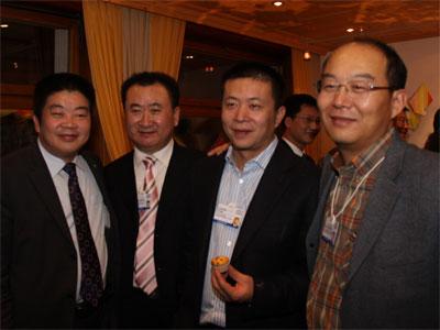 图文：中国之夜嘉宾合影