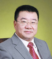 　　中电科技国际贸易有限公司总裁闫立金 