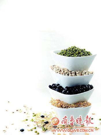 中医认为，五谷不仅可以裹腹，还是五脏食疗养生的好食材。