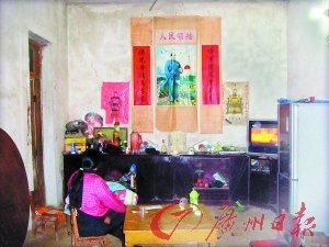 　　王海剑在湖北枣阳的老家十分简陋。