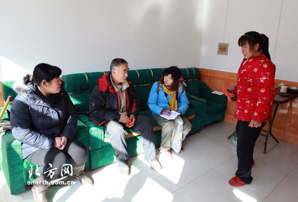 　　在刘玉堂的带领下，记者一行又来到花果峪村的一户村民家中