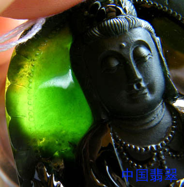 精品墨翠观音挂件