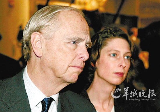 　　阿比盖尔与父亲