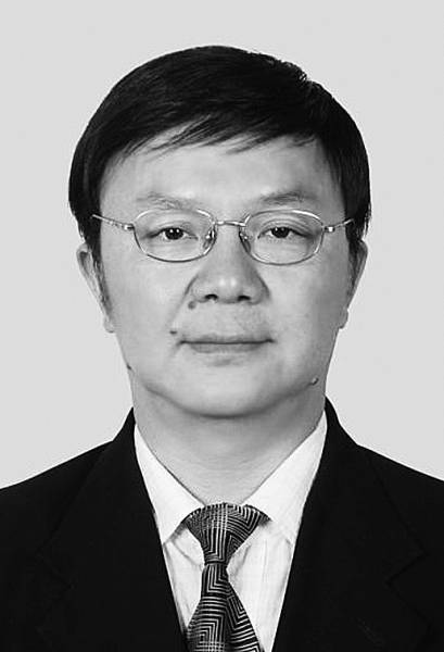 　　方晓明，贵州省纪委党风廉政建设社会民意调查项目负责人