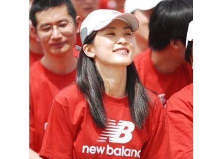 揭秘十大身價過億的華人美女富豪(組圖)