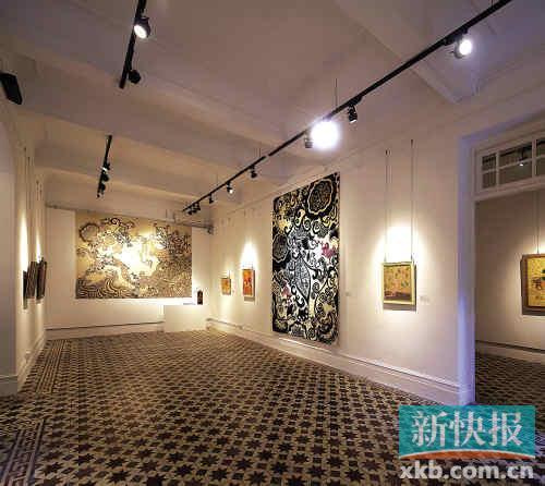 ■逵园是文物，修缮时电线都没有埋入墙壁中，而是明线走在天花板和墙壁上。