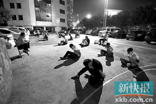 　　■涉黑团伙成员被警方控制。通讯员供图