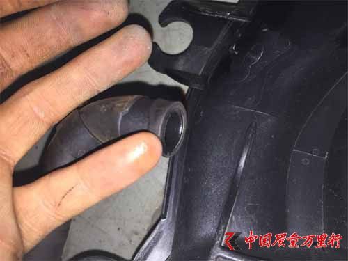 进气门有大量油迹