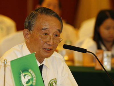 图文国家学生饮用奶计划专家委员会主任蒋建平