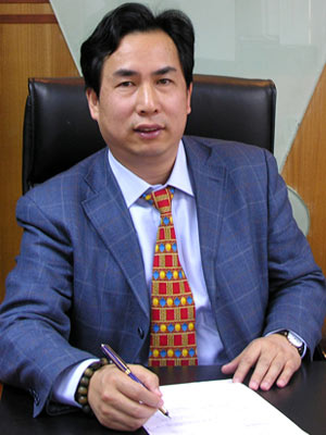 戴瑞珠宝老总_珠宝图片