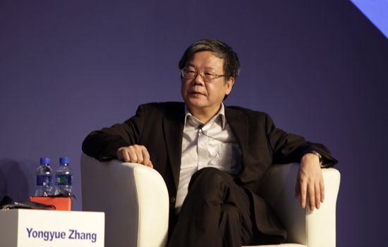 在国际经济和政治中心举办的致力于推动终身学习的全球化平台——沃顿商学院全球论坛，将于6月13日—14日在北京举行。图为易居房地产研究院院长张永岳。(图片来源：新浪财经 刘海伟 摄)