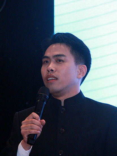 图文:首都师范大学科德学院播音系主任郑伟