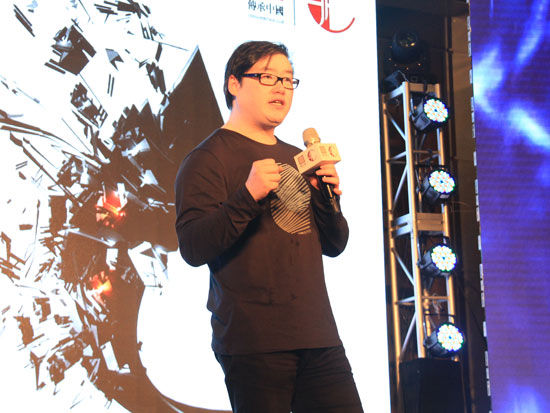 “传承中国C4论坛暨2014年会”于10月11日在北京举行。上图为汉鼎宇佑集团董事长王麒诚。(图片来源：新浪财经 梁斌 摄)