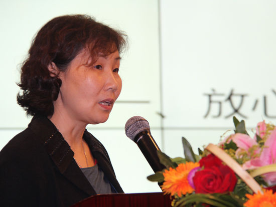 图为北京菜市口百货公司副总刘鸽。（图片来源：新浪财经 骆霄 摄）