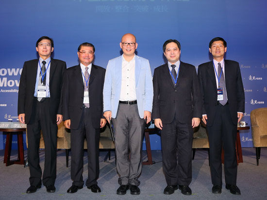 郭瑞祥、吴明机、袁岳、李诗钦、徐清祥专题论坛(图片来源：《远见》杂志)