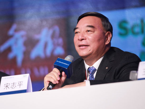 由《英才》杂志、新浪网、北京青年报共同主办“2014(第十四届)中国年度管理大会”于11月28日在北京举办。上图为中国建筑材料集团有限公司董事长宋志平。(图片来源：新浪财经 梁斌 摄)