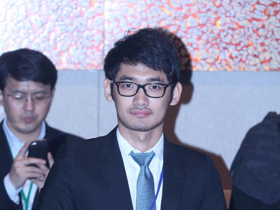 由《英才》杂志、新浪网、北京青年报共同主办“2014(第十四届)中国年度管理大会”于11月28日在北京举办。上图为三亚太阳湾开发有限公司总经理王小端。(图片来源：新浪财经)