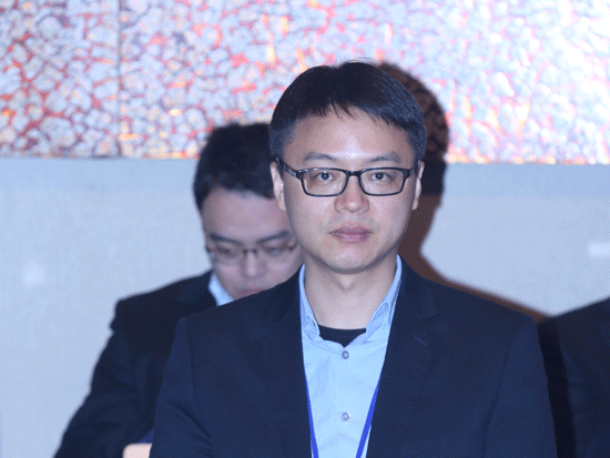 由《英才》杂志、新浪网、北京青年报共同主办“2014(第十四届)中国年度管理大会”于11月28日在北京举办。上图为开能环保董事瞿亚明。(图片来源：新浪财经)