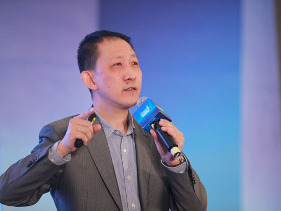 “第三届中国电子商务年会”于2015年1月26日-27日在上海举行。上图为途家网CEO罗军。(图片来源：新浪财经 梁斌 摄)