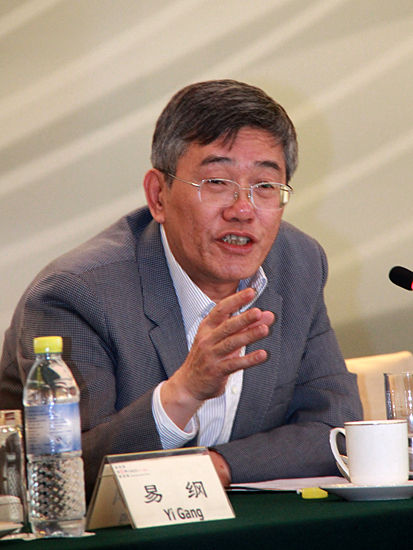 杨伟民:居民收入中高速增长比gdp更重要