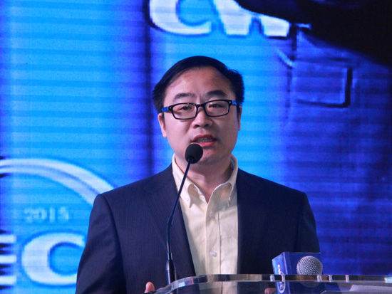 由浙江省人民政府主办，中国服务贸易协会电子商务委员会、中国电子商务产业联盟、义乌市人民政府联合承办的2015中国(义乌)世界电子商务大会于4月12-13日举行。上图为百度电商业务运营部总经理江强。（图片来源：新浪财经 刘海伟 摄）