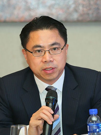 彭飞:走出去"新常态"