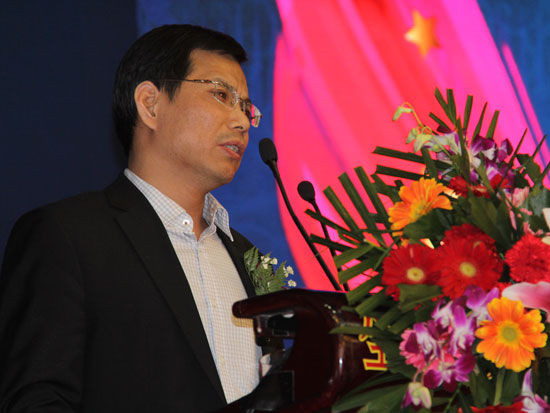 “第三届中国品牌评价暨中国五星品牌论坛”于2016年1月19日在北京召开。上图为中国保护消费者基金会副会长、高瑞（北京）投资管理有限公司董事长黄卫东。(图片来源：新浪财经)