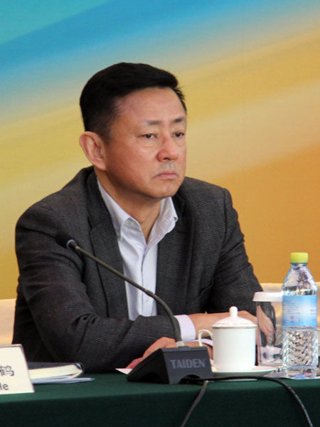 “中国经济50人论坛2016年年会”定于2月19日在北京召开。上图为中国经济体制改革研究会副会长樊纲。(图片来源：新浪财经)