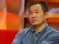 黄怒波展示“钻石”小腿 献出“处男拍”_手机新浪网