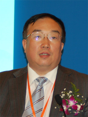 周明积极发展交易所衍生品提升竞争力