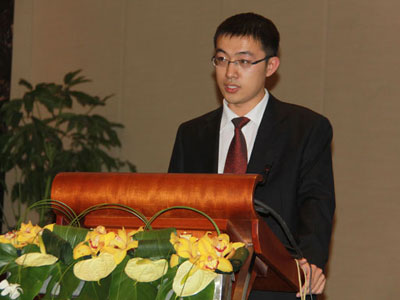 董明珠和雷军|消费主题基金不仅是双