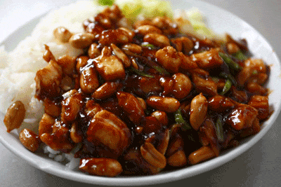 中式快餐往往大油大盐不利健康(资料图片)