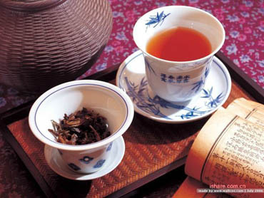 中药茶饮能够有效预防流感（资料图片）