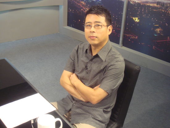 大陆嘉宾：著名主持人  阿 丘