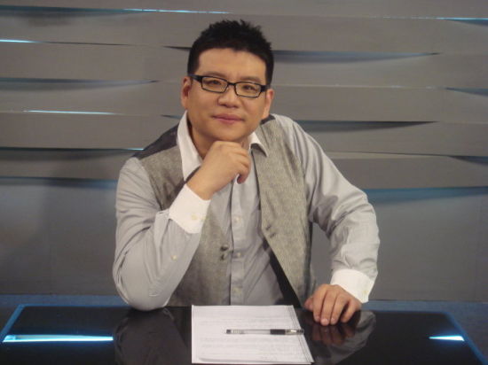 特约主持：中央人民广播电台评论员   张彬