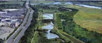 弗莱士河东公园湿地栈道和自然教育中心鸟瞰图