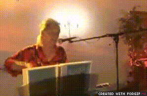 路见不平一深喉