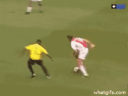 最具有欺骗性的假动作，太牛逼了！世界杯有这样的就好看了～