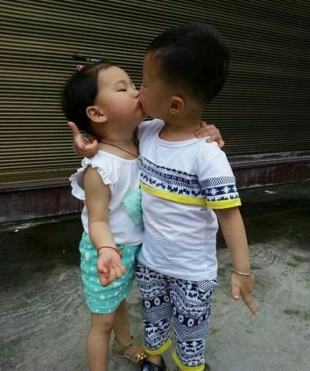 小弟弟，不错！有前途！