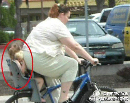 这位妈妈你该减肥了，小朋友表示压力很大！