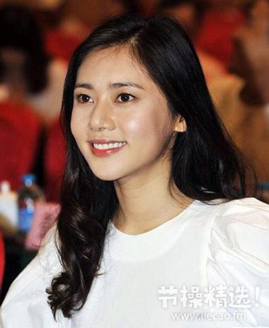 节操精选:男子邀好友轮奸女友