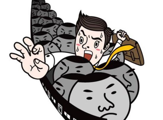 拥挤的地铁(漫画)