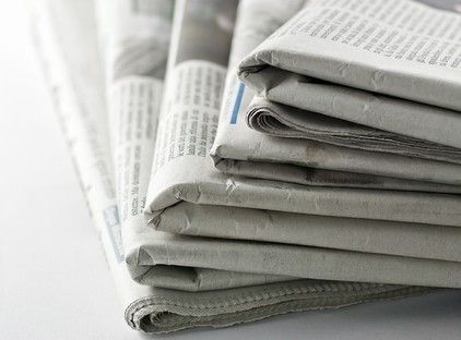 在今后相当长的一段时间里，纸媒仍将是一个庞大社会群体的生活必须。