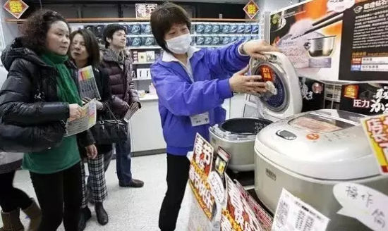 日本一家电器行用中文介绍迎客