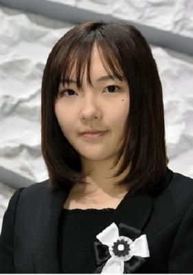 新浪专稿 日本大地震 放弃救母 女孩被指撒谎 文章