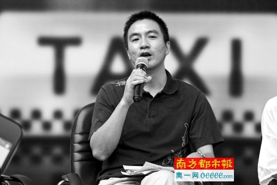广骏出租车公司副总经理李超恒.