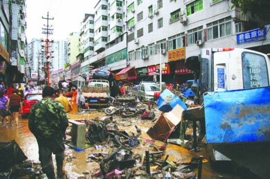 洪水过后的南江县城 图片由徐刘洋提供